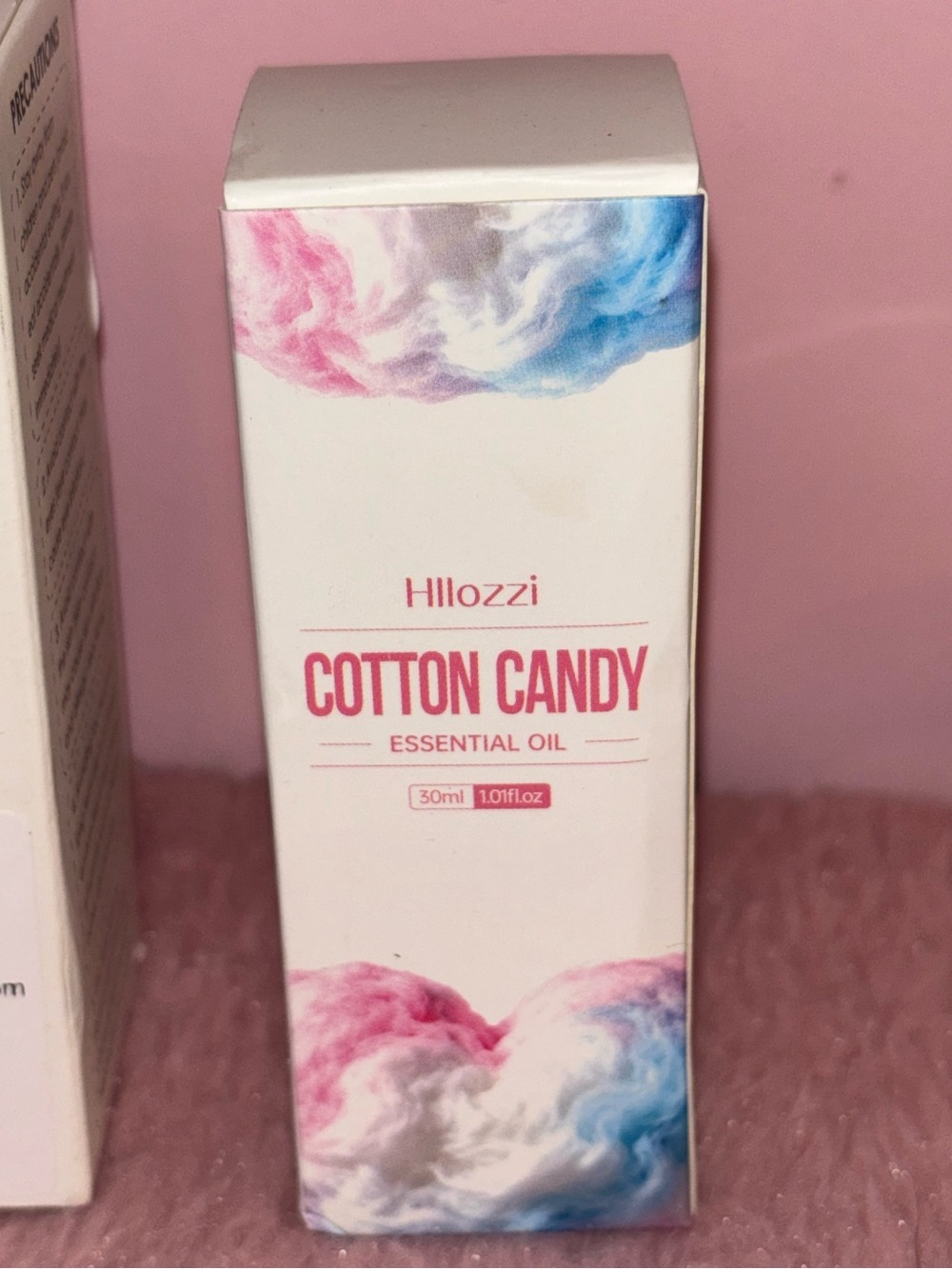 Professional Aromatherapy Diffuser & Cotton Candy Essential Oil - Picture 2 of 3